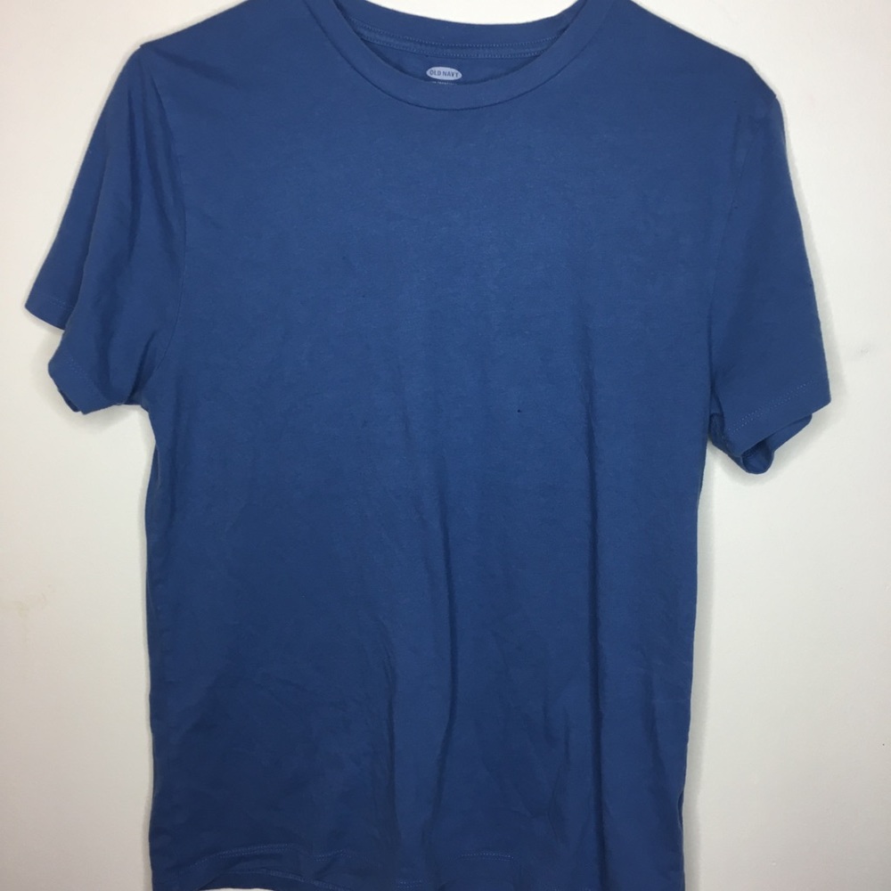 Old navy plain blue T-shirt